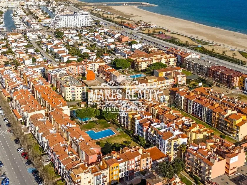Vue aérienne - Seafront Apartment with Terrace in Empuriabrava