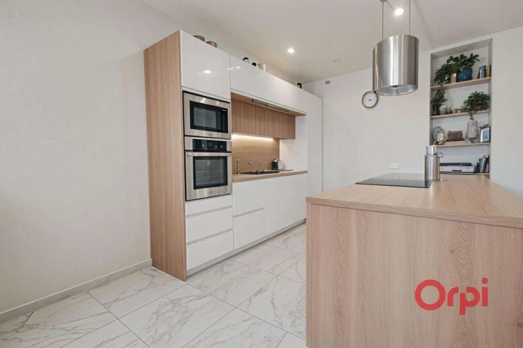 Maison 4 pièces à Marseille-11e