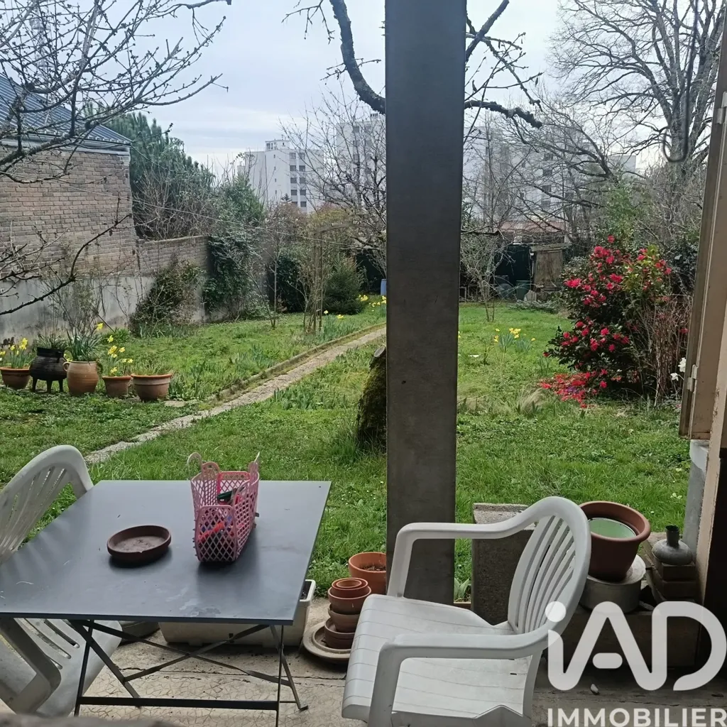 Garden - Character Stone House with Garden in Limoges