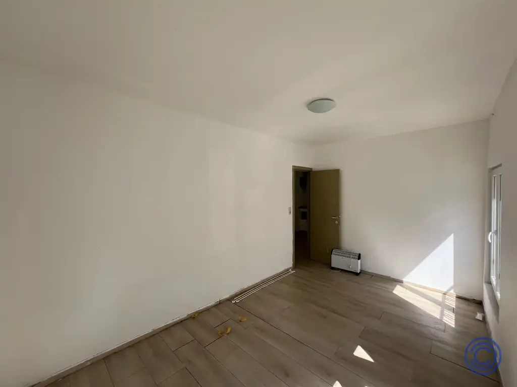 Pièces - Appartements avec Garages dans le Centre d'Anvers