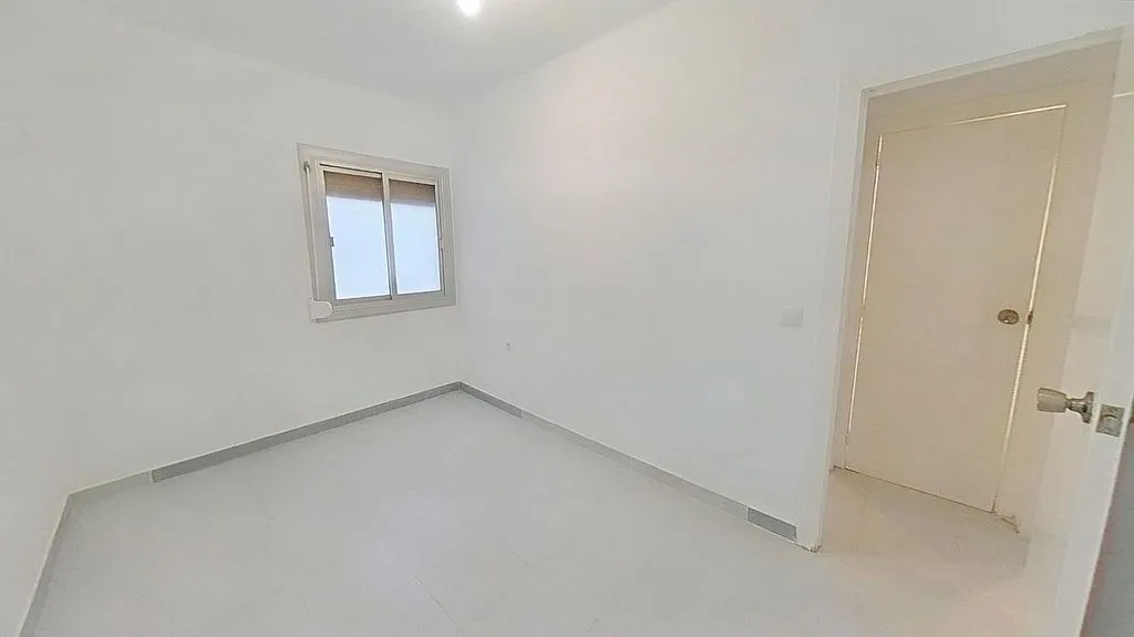 Toad - 2-Bedroom Apartment with Metro Access in La Florida