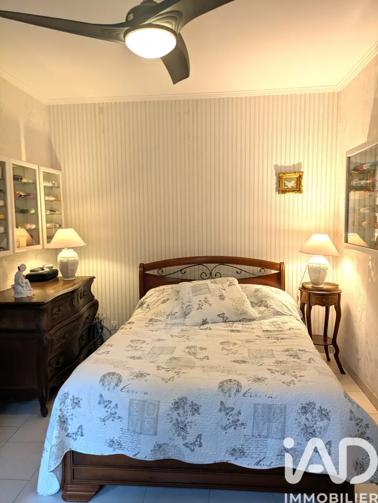Chambres - Maison avec Piscine et Dépendance à Marnac