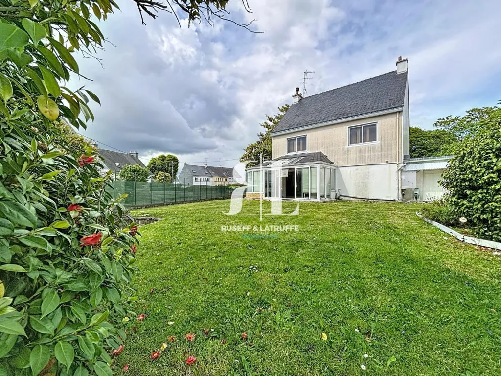 Aed - House with Potential in Quéven