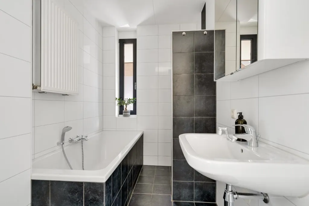 Vannitoad - Estate-Ready House with Garden in Enschede