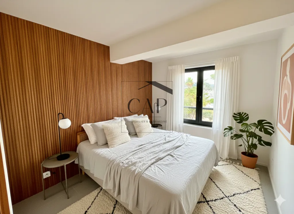High-End T2 with Beach Access in Pianottoli-Caldarello