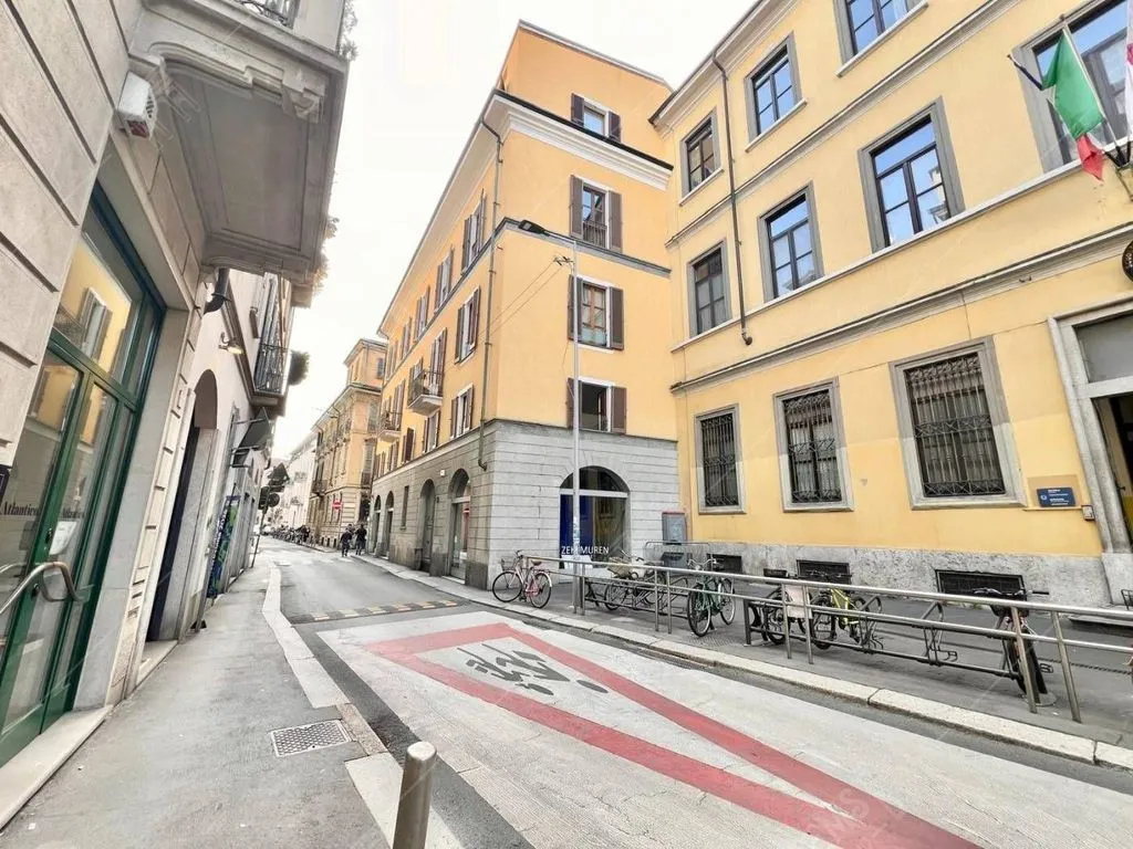Välivaade - Luxury Flat with Four Exposures in Milan