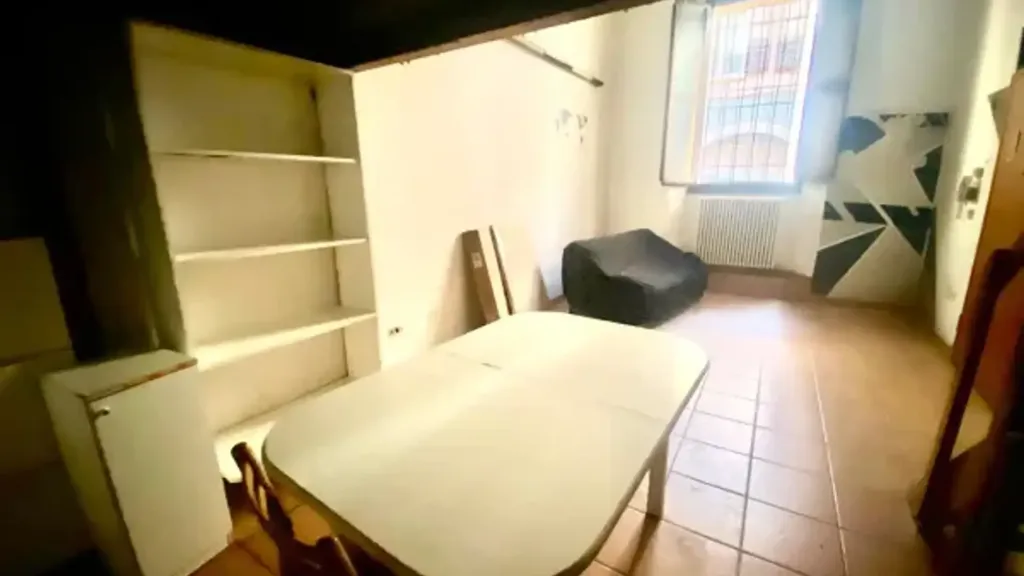 Salle à manger - Appartement 1 pièces à IT