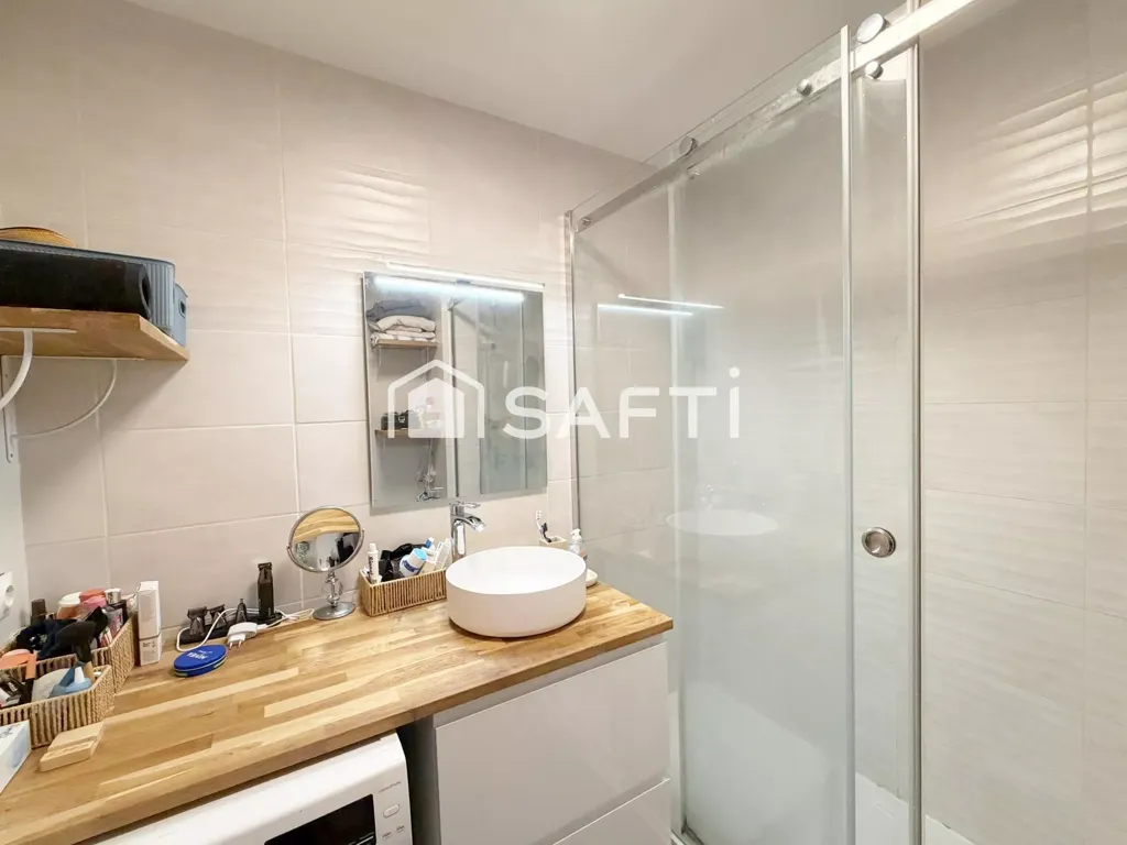Salles de bain - Appartement Rénové avec Balcon à Toulouse