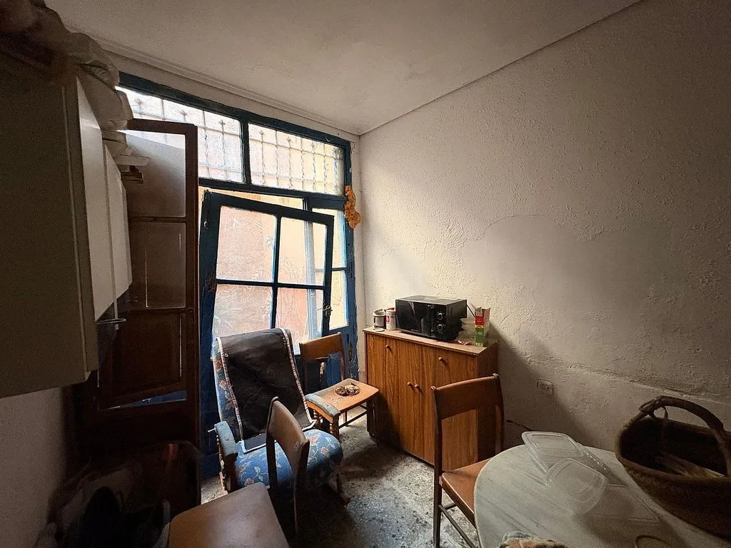Kabinet - Detached House with Garden in El Castillo Centre