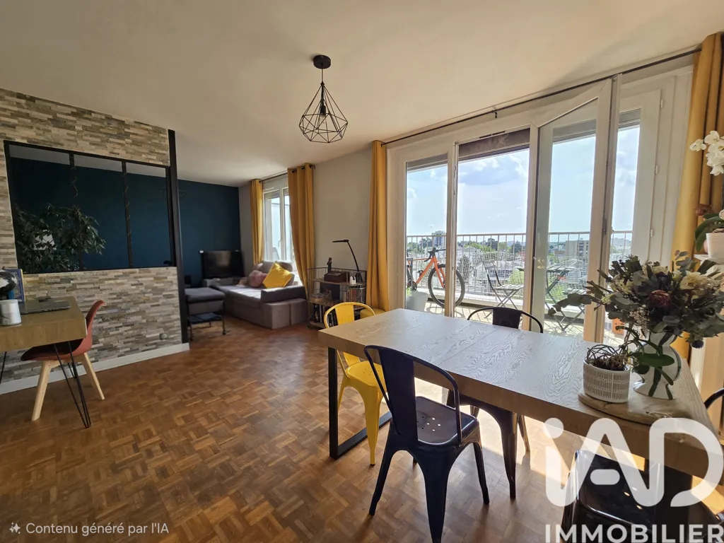 Salle à manger - Appartement avec balcon-terrasse à Orléans