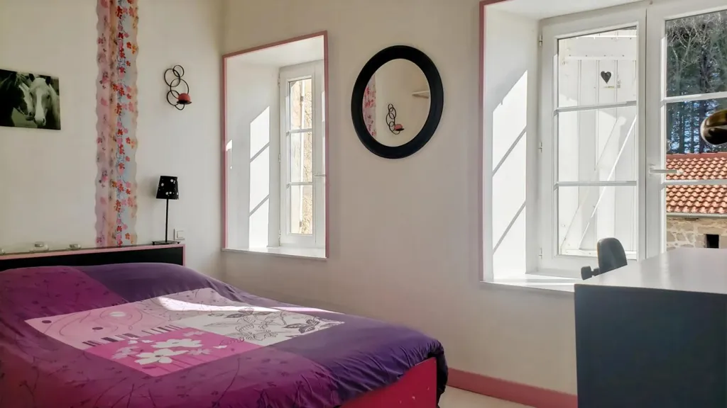 Magamistoad - Renovated Passive House with Pool in Montregard