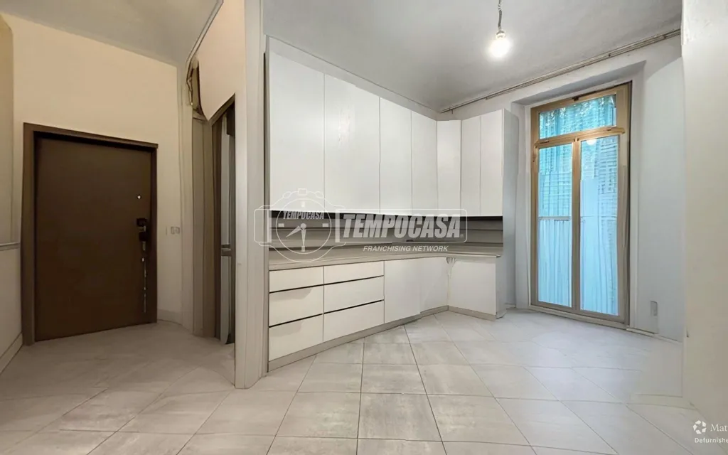 Köök - Trilocale with Balcony in Turin