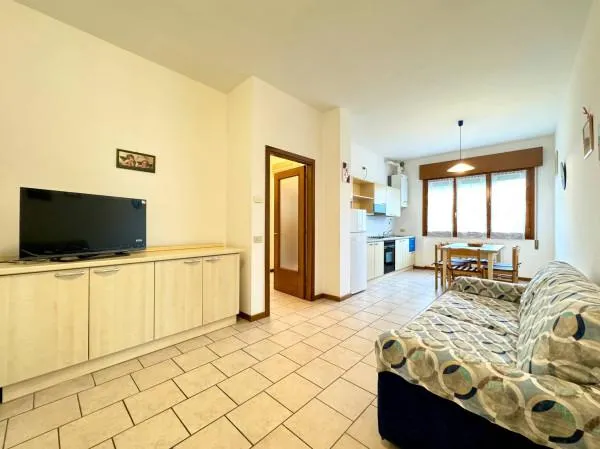 Elutuba - Rented Apartment with Terraced View in Jesolo