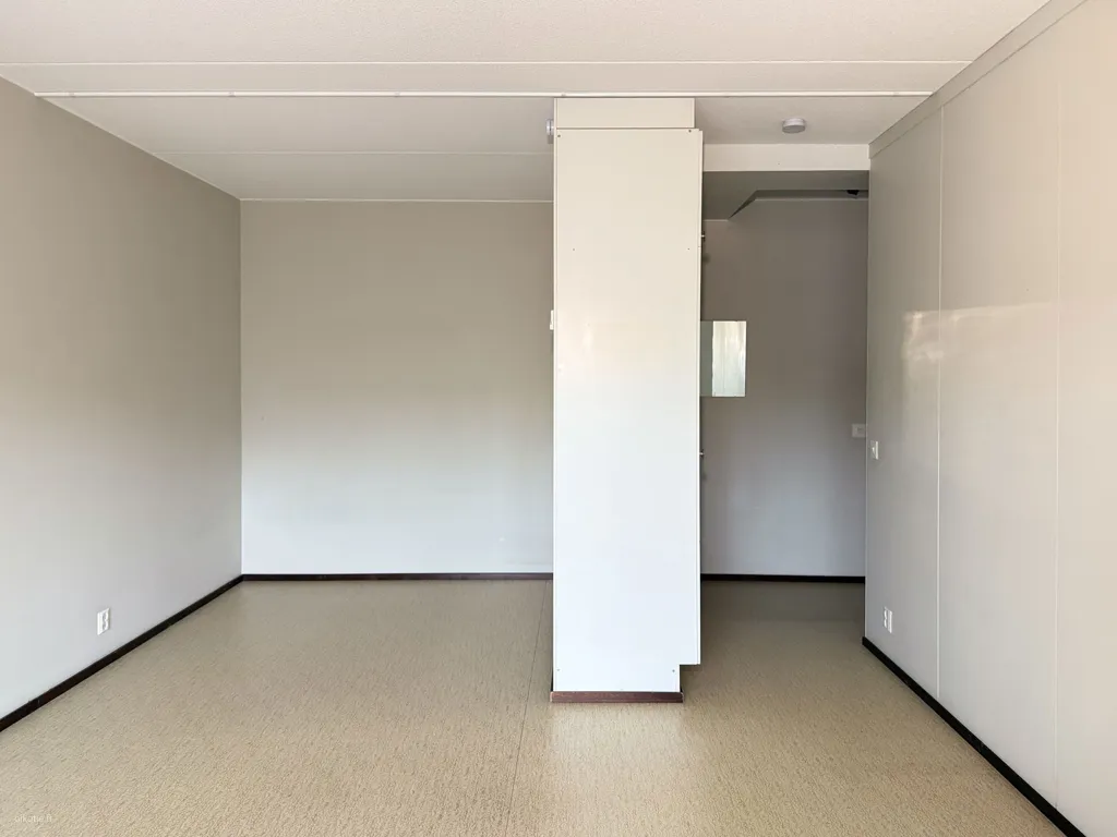 Pièces - Spacious Studio with Balcony in Lahti