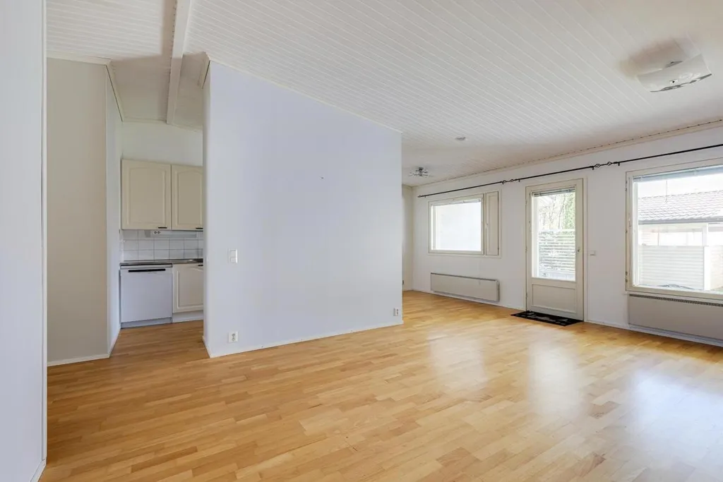 Séjour - Maison 2 pièces à Pori