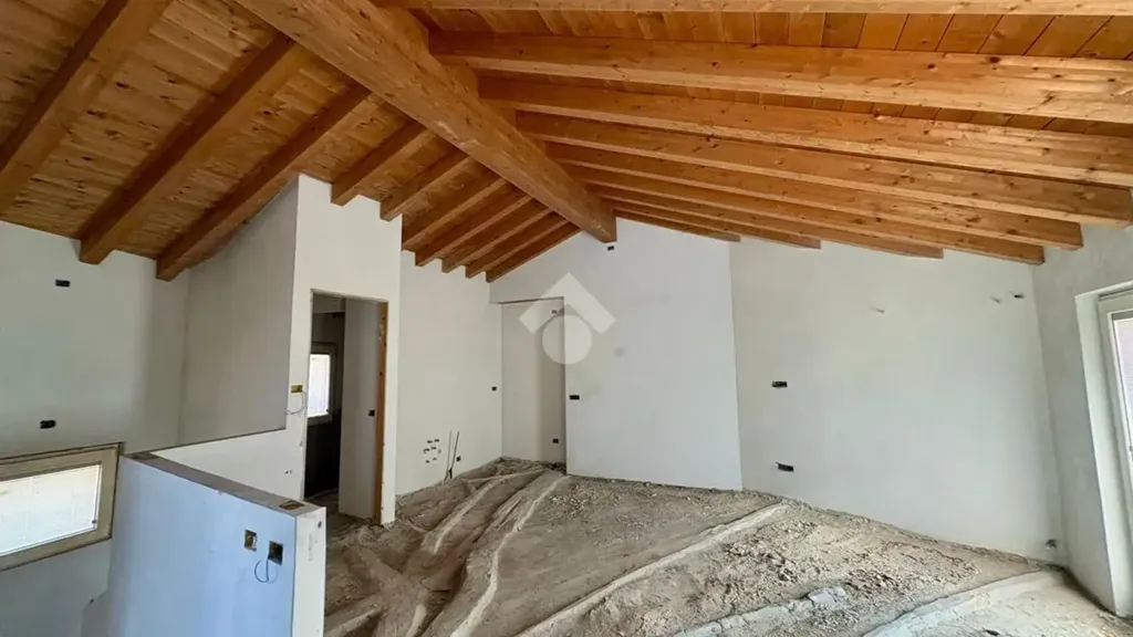 Toad - Semi-detached House with Balcony in Bossico