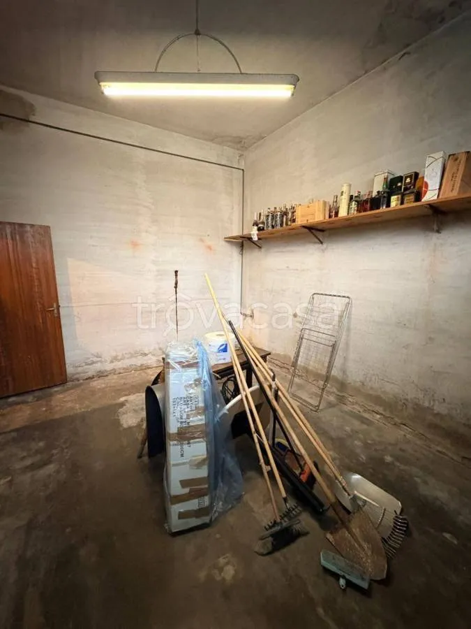Utility Room - Completely Refined Bifamiliar in Central Ferrara