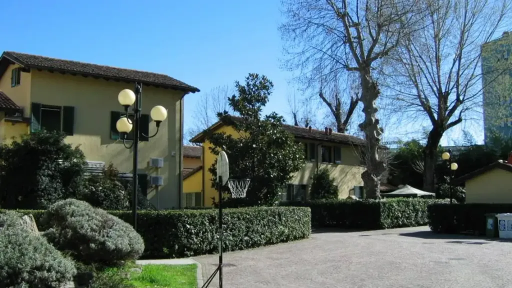 Välivaade - Two-Bedroom Apartment with Garden View in Milan
