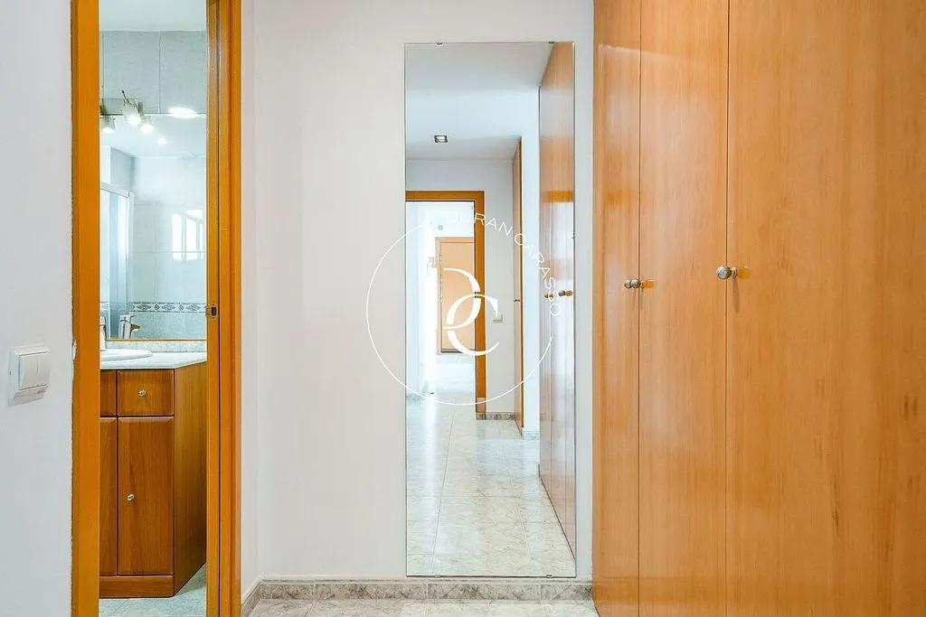 Salles de bain - Top-Floor Apartment with Pool in Can Pei