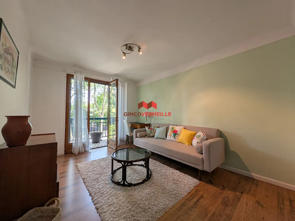 Elutuba - 3-Bedroom Apartment with Balcony in La Malmaison