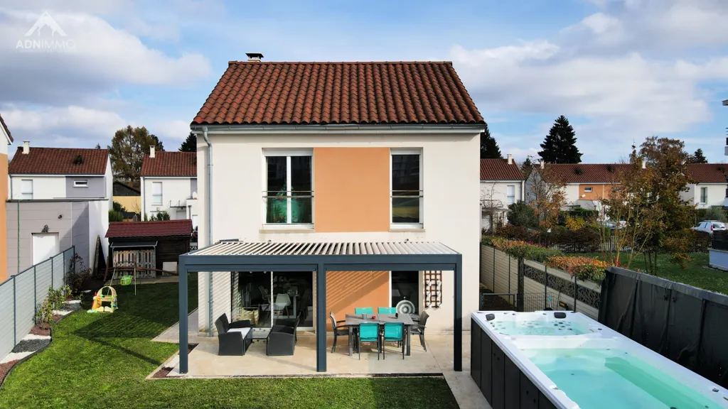 Maison 5 pièces à Saint-Genis-Pouilly
