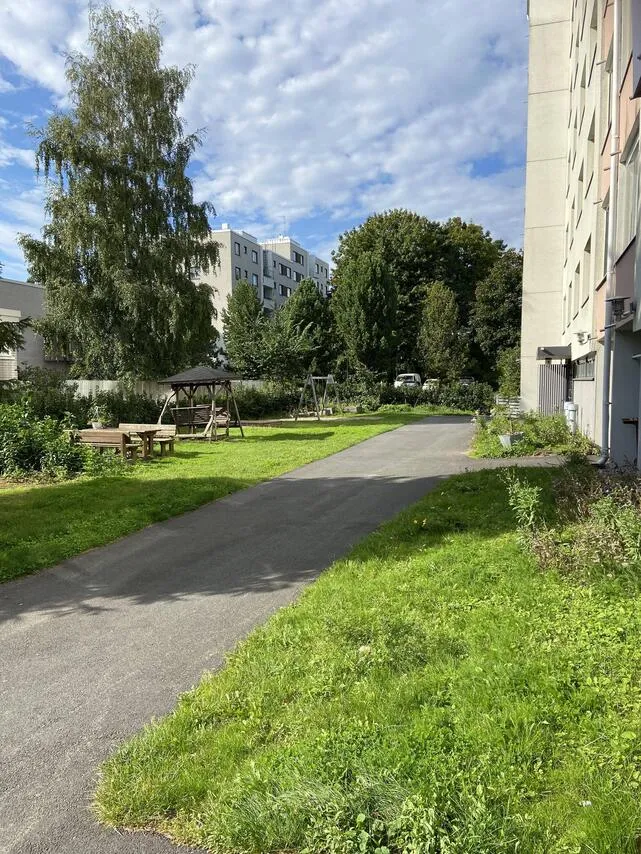 Jardin - Apartment with Balcony in Koskela, Helsinki
