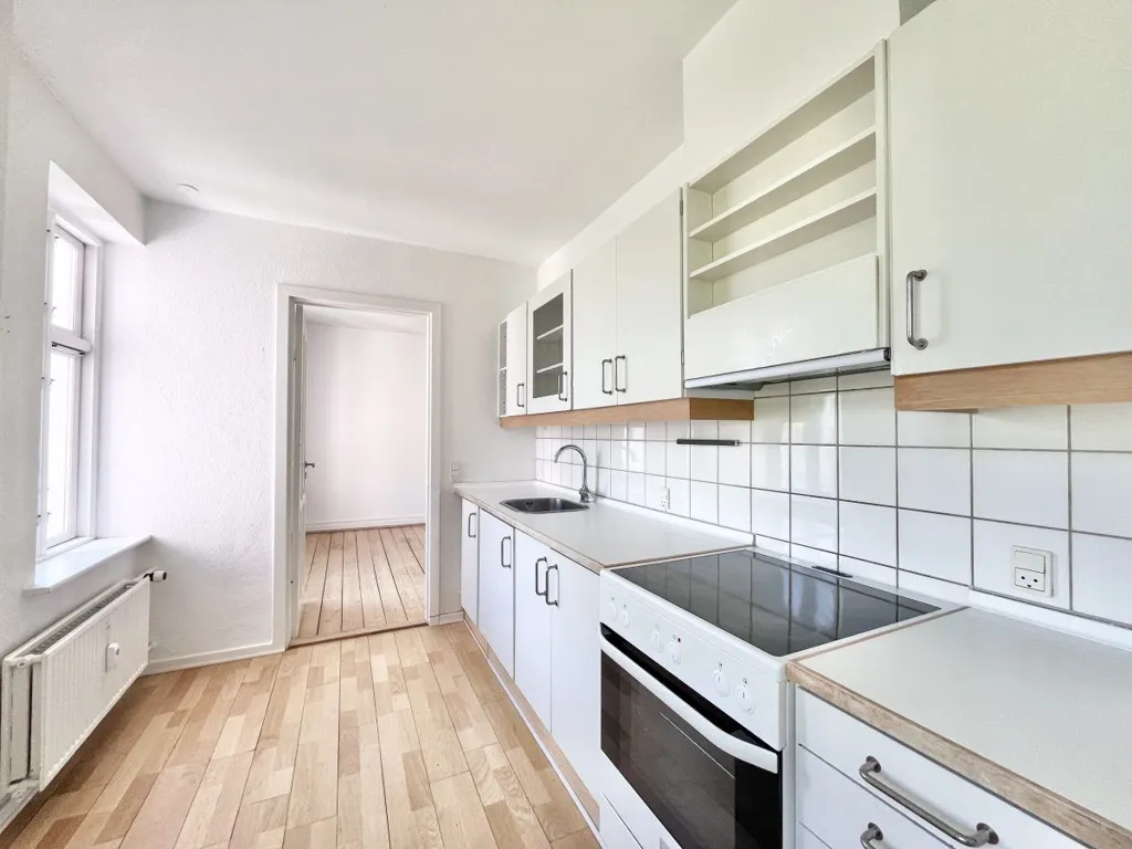 Cuisine - 4-Bedroom Apartment with Central Location in Aalborg