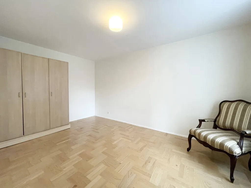 Chambres - Maison 3 Façades avec Jardin à Wezembeek-Oppem