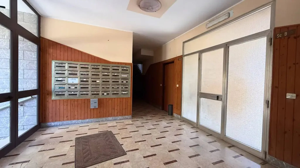 Esik - Apartment with Balcony in Siracusa