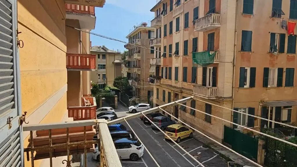 Balcon - Apartment with Balconies in Pegli, Genoa