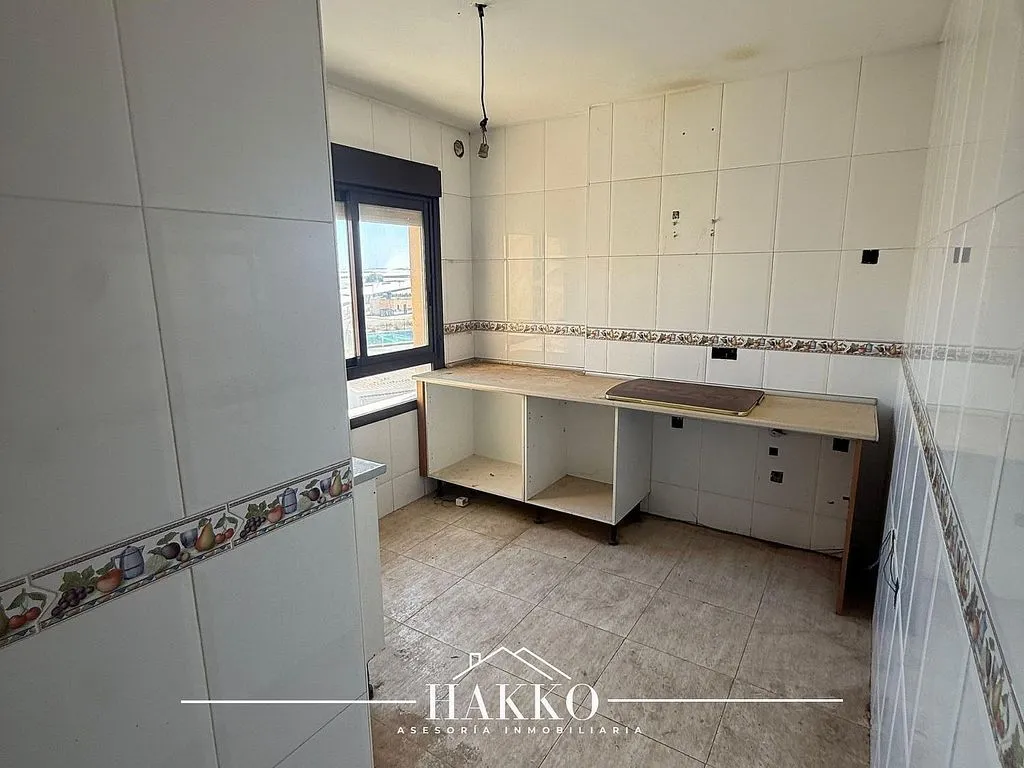 Köök - 2-Bedroom Flat with Garage in Las Norias de Daza