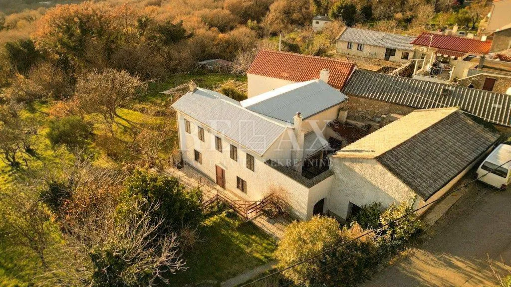 Vista aerea - Historic House with Garden in Bribir