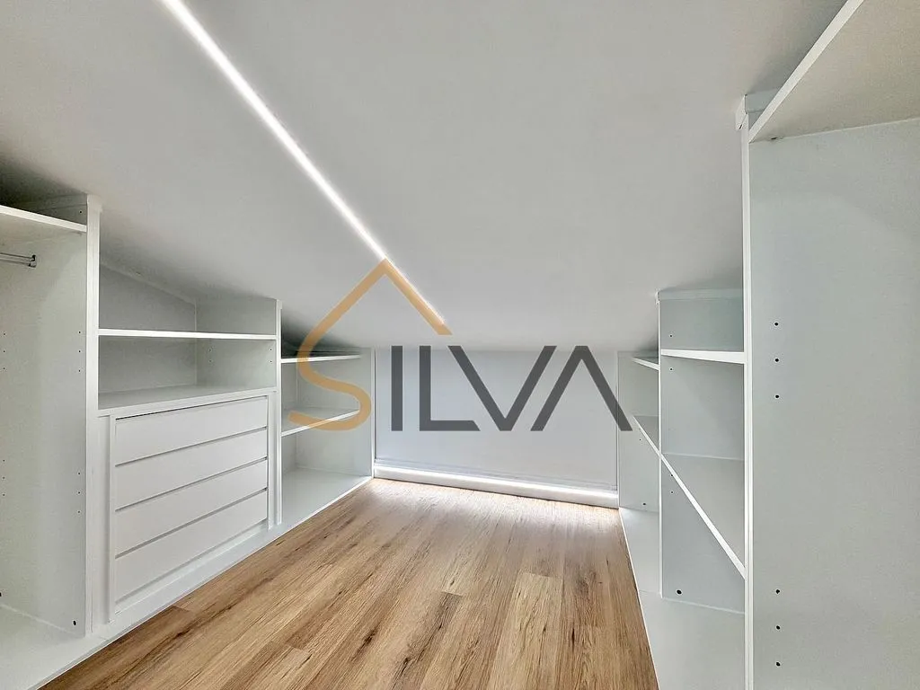 Stanze - Fully Renovated Loft with Balcony in Lugo