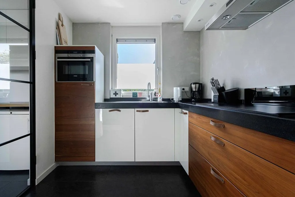 Cuisine - Detached House with Garage in Amby