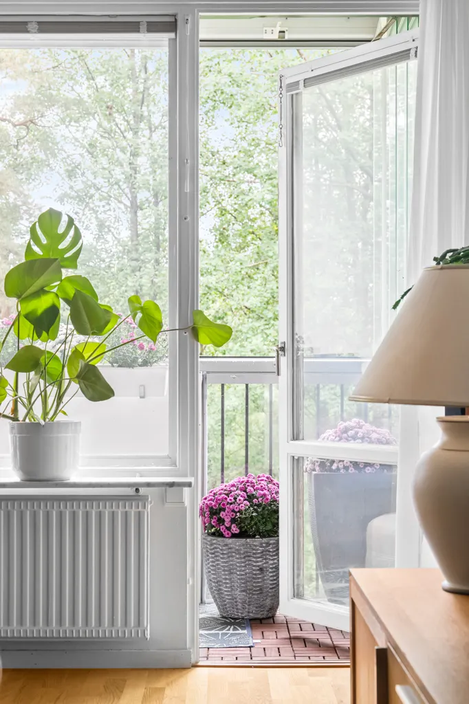 Rõdu - Apartment with Balcony in Edsberg