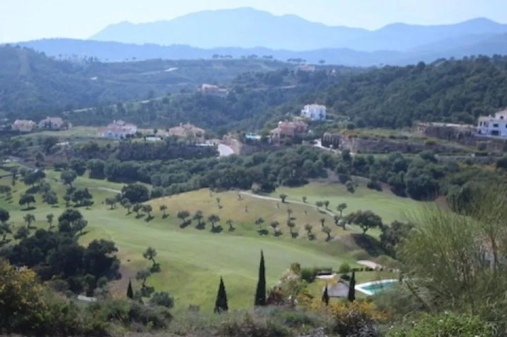 Giardino - Development Plot with Sea Views in Benahavís