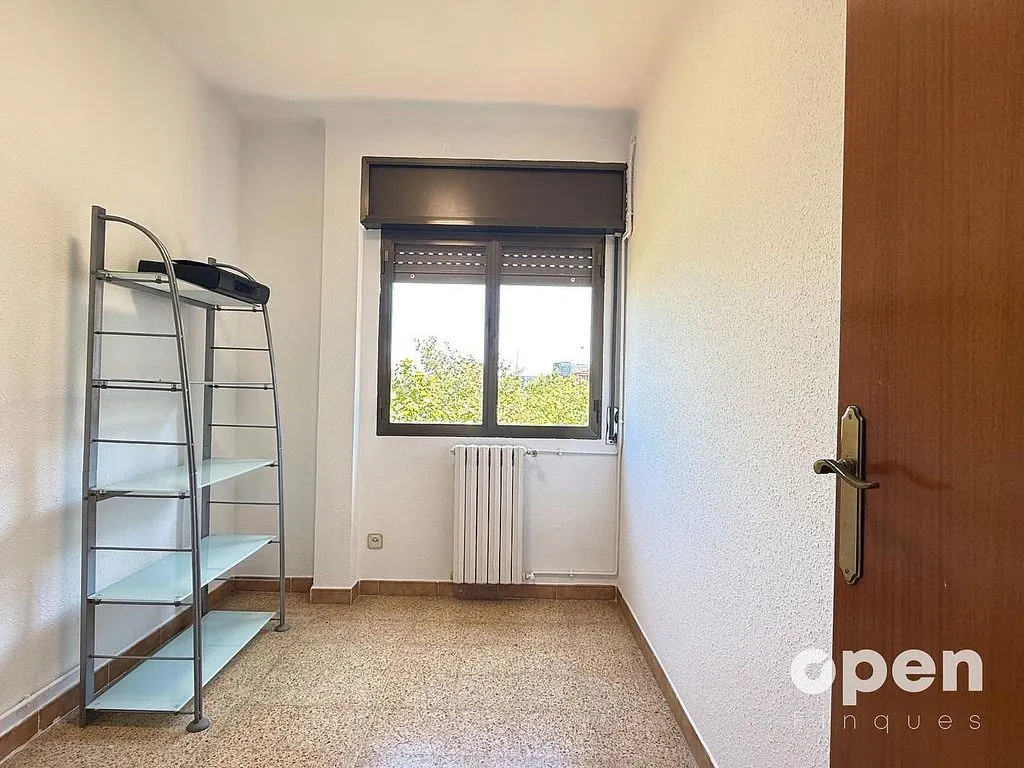 Kabinet - Apartment with Balcony and Terrace in Diagonal Mar