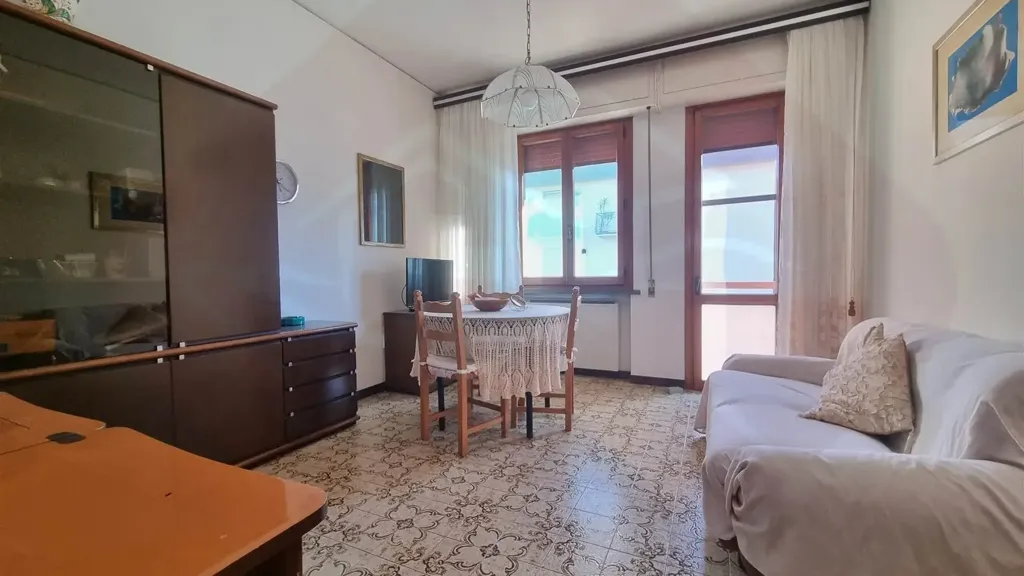 Elutuba - Apartment with Terrace near Empoli Stadium