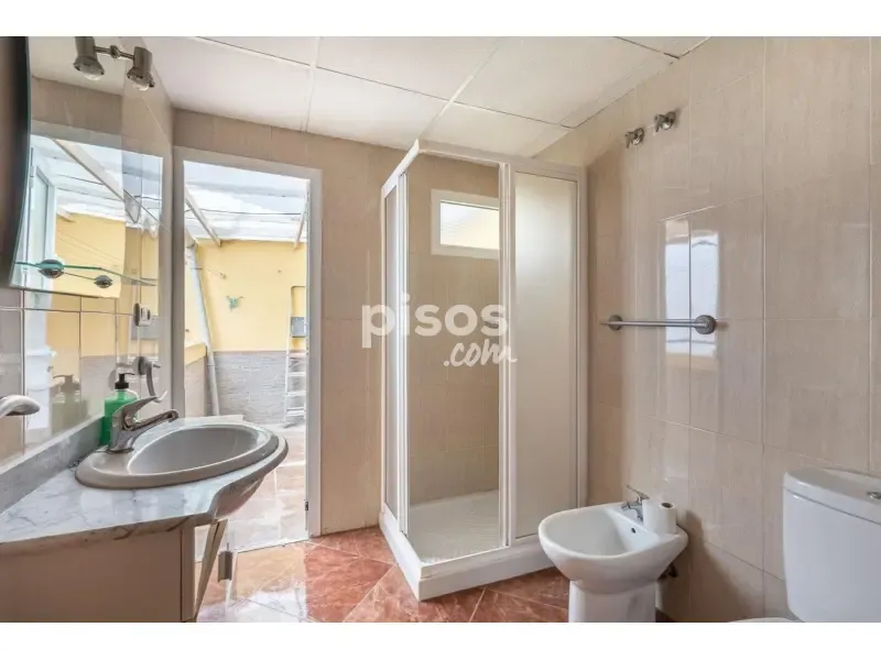 Vannitoad - Flats with Terrace in Granada Centre