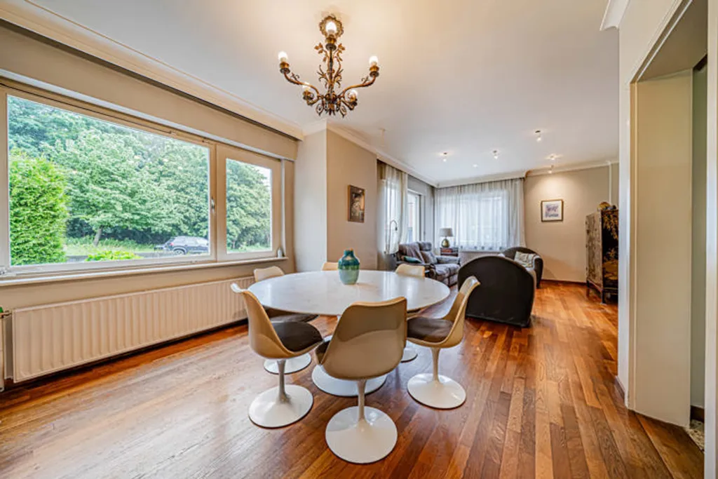 Sala da pranzo - House with Terrace in Herstal