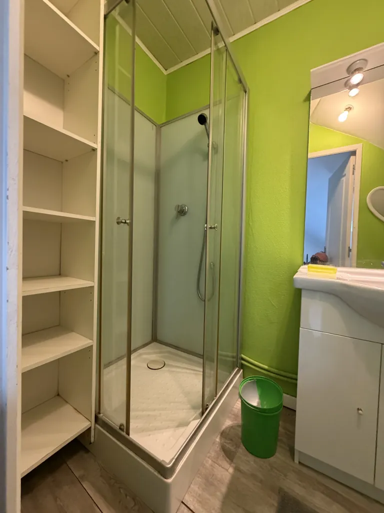 Bagni - Studio Apartment with Balcony in Amiens
