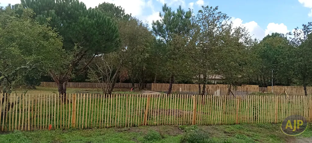 Terrain à Bâtir dans un Environnement Arboré au Porge