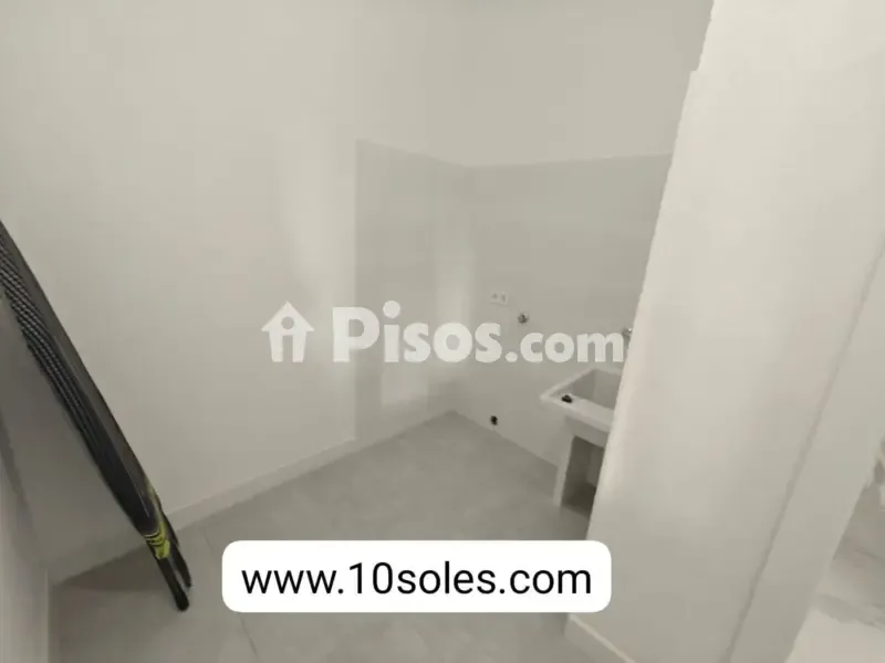 3 magamistoaga maja asukohas ES