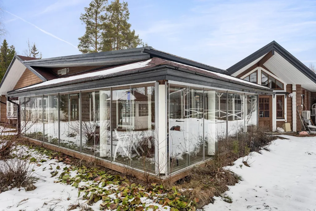 Välivaade - Commercial Space with Restaurant and Accommodation in Kausala