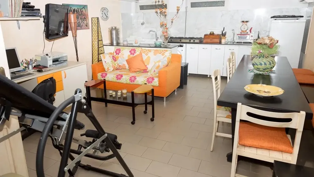 Salle à manger - Detached House with Private Garden in Massa