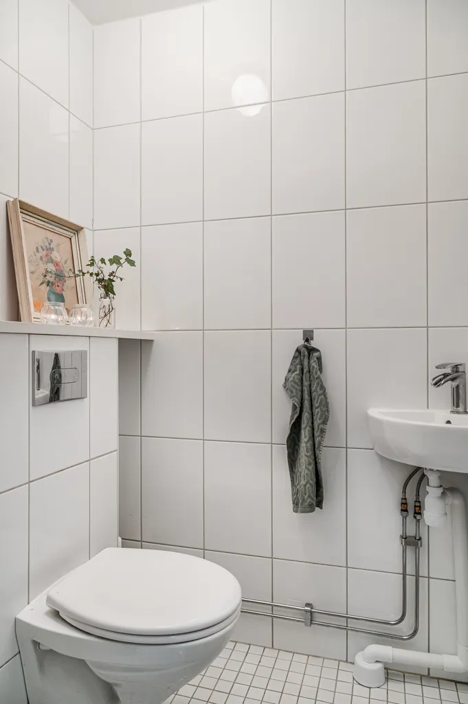 Salles de bain - Historic Schoolhouse Villa in Väse