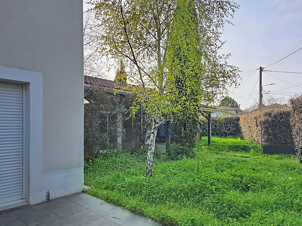 Aed - Recent House with Terrace in Quiet Hamlet