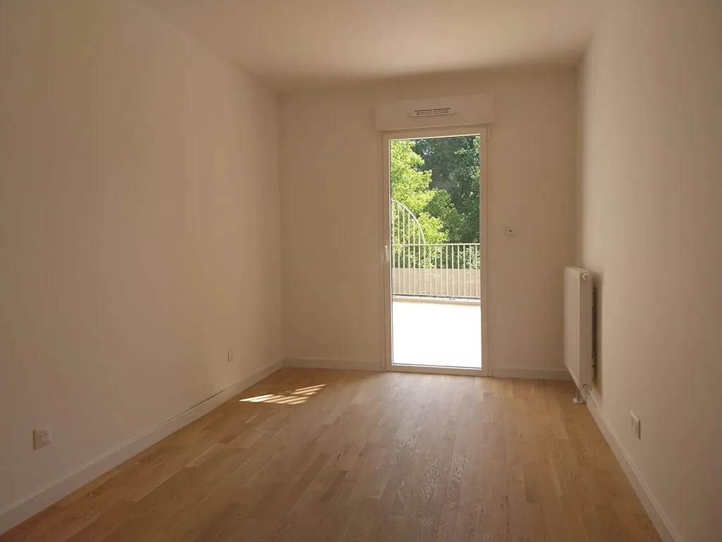 Pièces - Appartement récent avec terrasse à La Riche