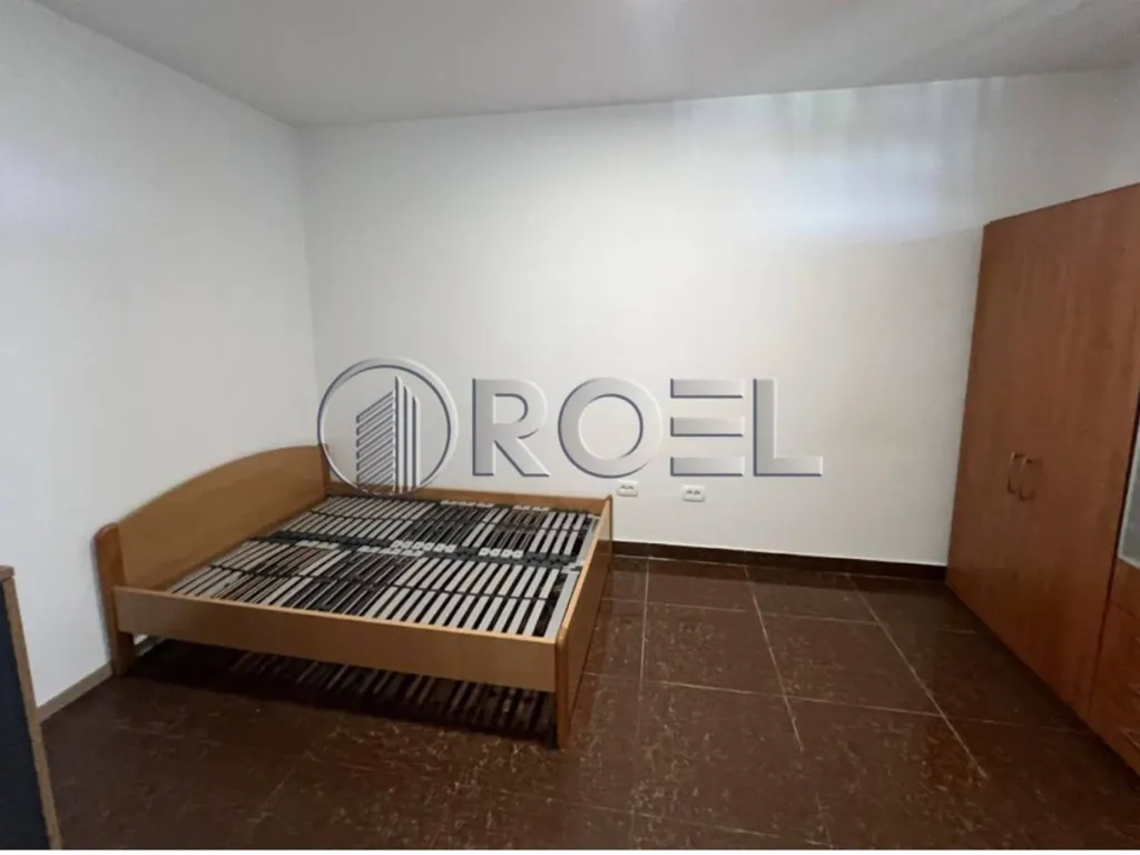 Chambres - Spacious Apartment with Terrace in Križ Centre