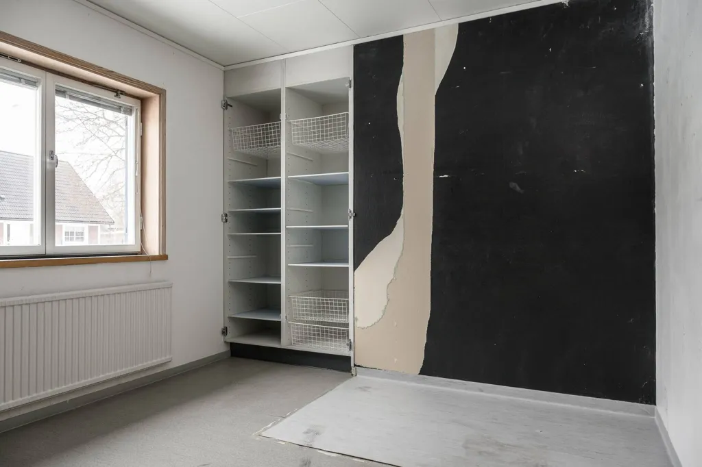 Pièces - Commercial Space with Garden in Väckelsång